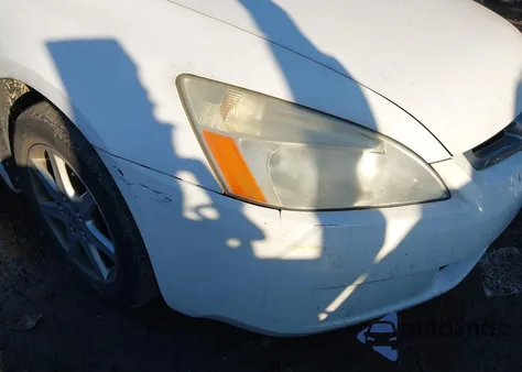 2003 Honda Accord 3.0 Ex z USA, uszkodzony, nr VIN 1HGCM66513A041311